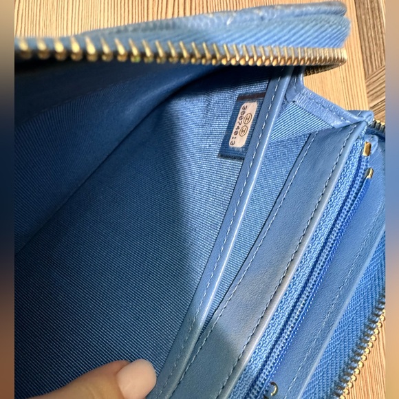 Chanel Caviar Quilted L Gusset Zip Around Wallet Blue - Picture 13 of 13
